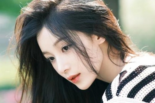 惊天反转！四字少数民族女星被经纪人白嫖？多位无辜艺人躺枪背后真相太扎心！
